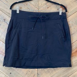 Athleta Trekkie North Skort S